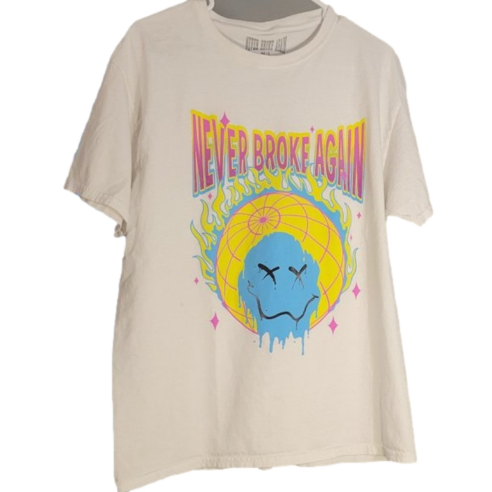 NBA YOUNG BOY - NEVER BROKE AGAIN BLUE FACE- WHITE LOGO TSHIRT-COOL DESIGN - Picture 1 of 6